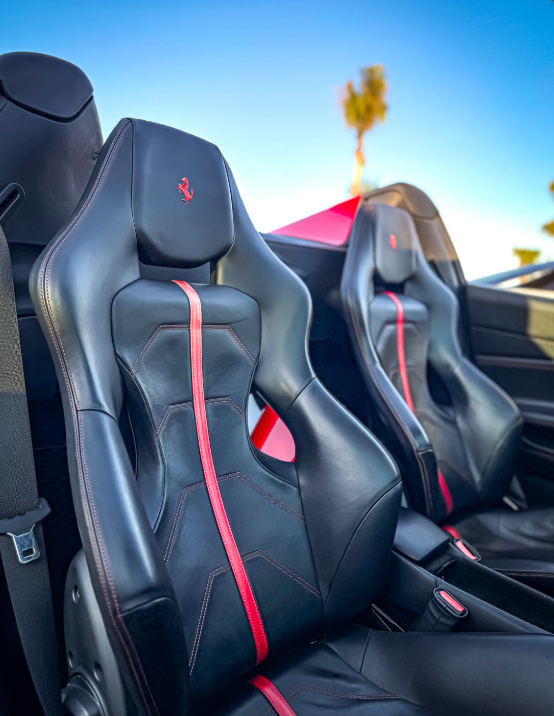 Ferrari 488 Spider photo