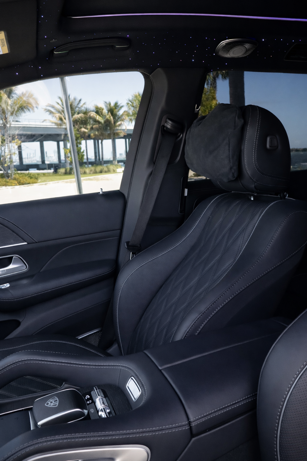 Mercedes-Maybach GLS 600 photo