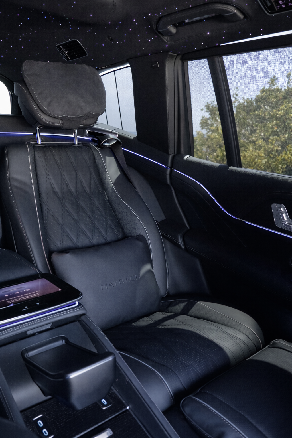 Mercedes-Maybach GLS 600 photo
