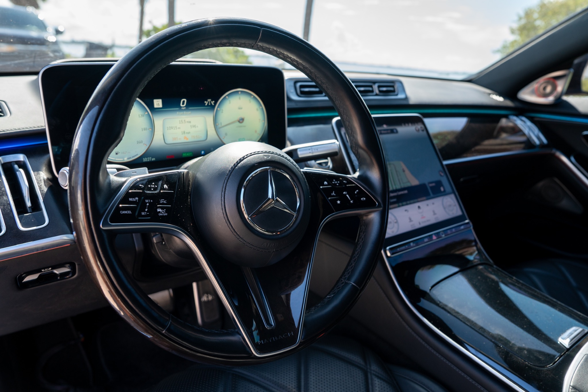 Mercedes-Maybach S580 photo