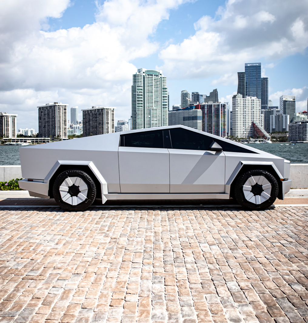 Tesla Cyberbeast photo
